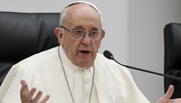 «Si la guerra genera pobreza, también la pobreza genera guerra»: Papa