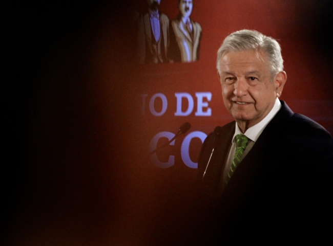 Anuncia López Obrador memorándum para dejar sin efecto reforma educativa