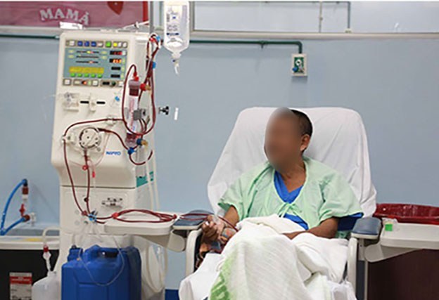 Denuncian derechohabientes del ISSSTE falta de atención a pacientes hemodializados.