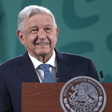 El presidente López Obrador anunció que encabezará marcha del Ángel de la Independencia al Zócalo
