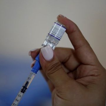 La Casa Blanca presenta plan para vacunar a menores de 5 a 11 años
