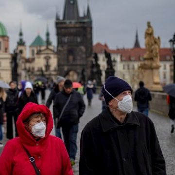 Europa vuelve a ser epicentro de la pandemia; analizan qué medidas tomar